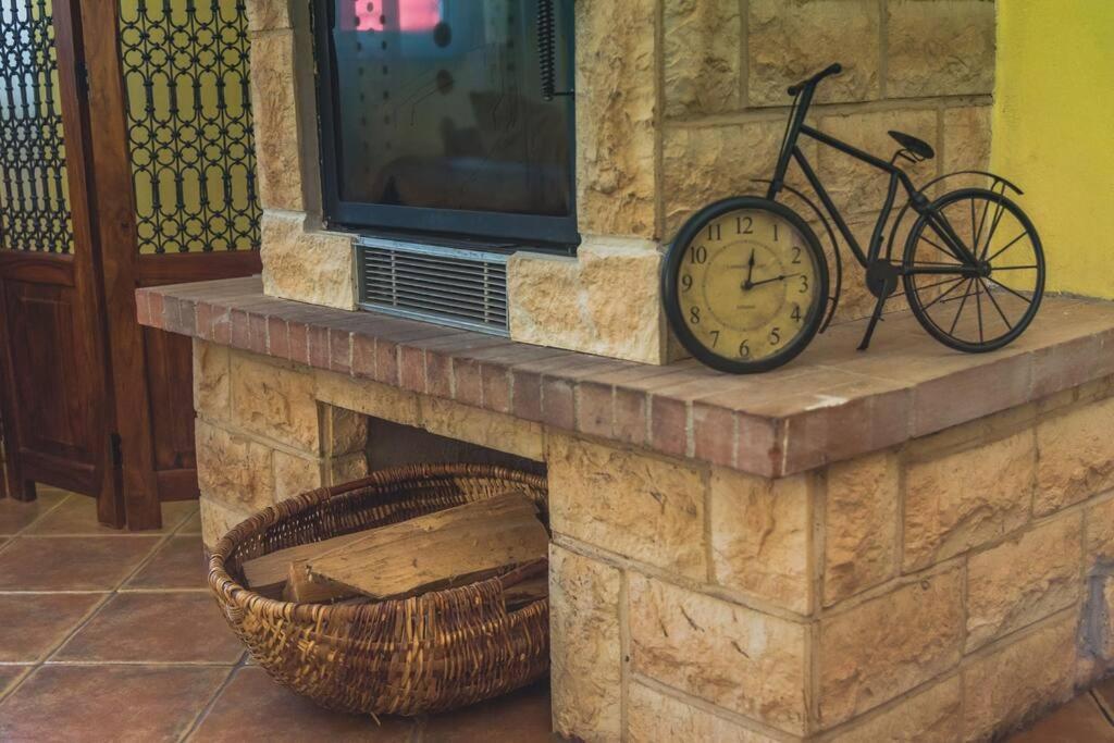 Horace Guesthouse Pool & Hot Tub & Bikes & River Dejani Exterior photo